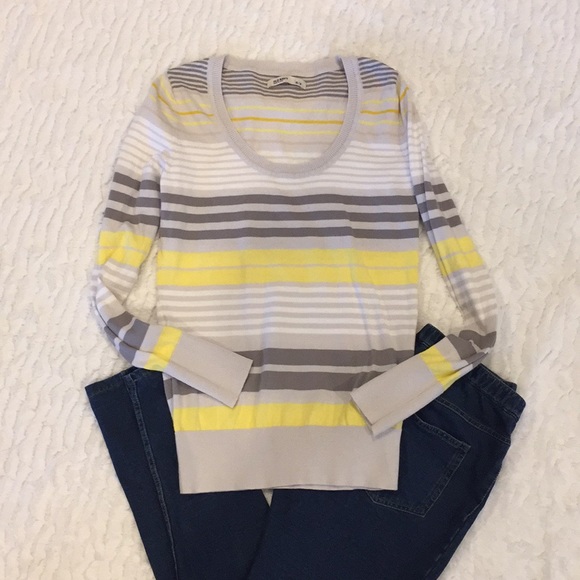 Old Navy Sweaters - Old Navy Striped Sweater